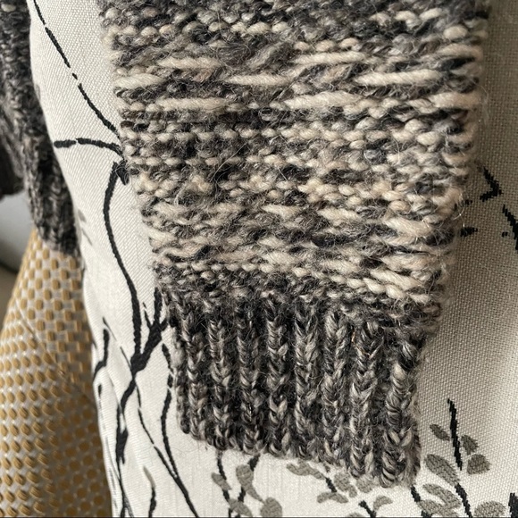 Aritzia Wilfred Free People Alpaca Chunky Cardigan Sweater Size xs - Picture 6 of 6